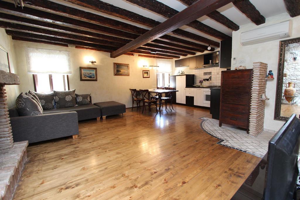 Apartment Midea Rovinj Phòng bức ảnh