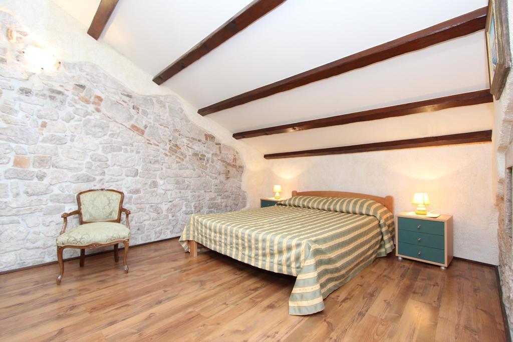 Apartment Midea Rovinj Ngoại thất bức ảnh